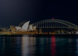 Vorschau - Whois Wallpaper Sydney bei Nacht.jpg